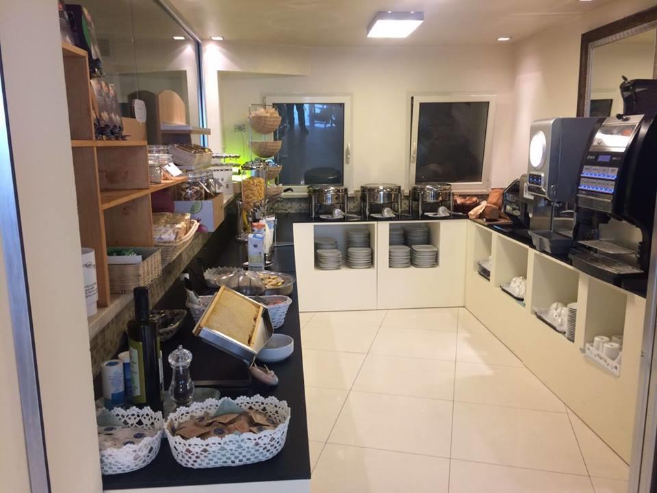 Hotel Lady Mary ميلانو ماريتيما المظهر الخارجي الصورة