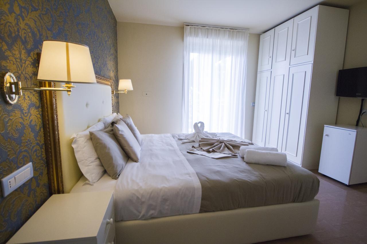 Hotel Lady Mary ميلانو ماريتيما المظهر الخارجي الصورة