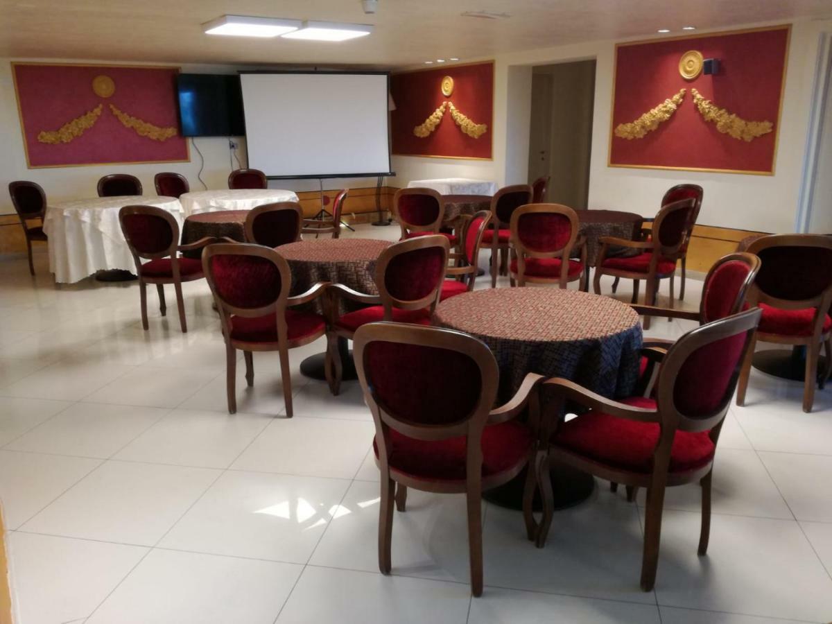 Hotel Lady Mary ميلانو ماريتيما المظهر الخارجي الصورة